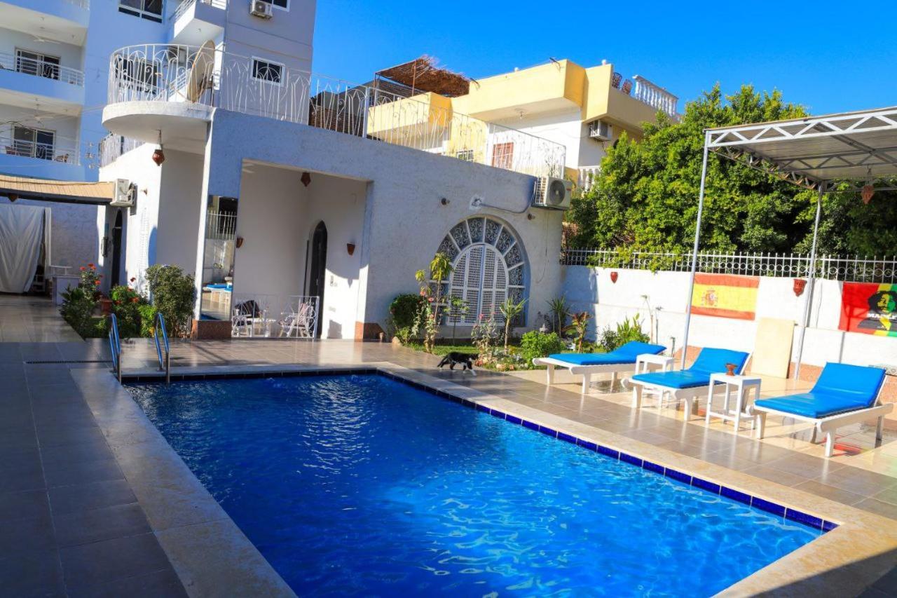 Luxor Oasis Guest House Buitenkant foto