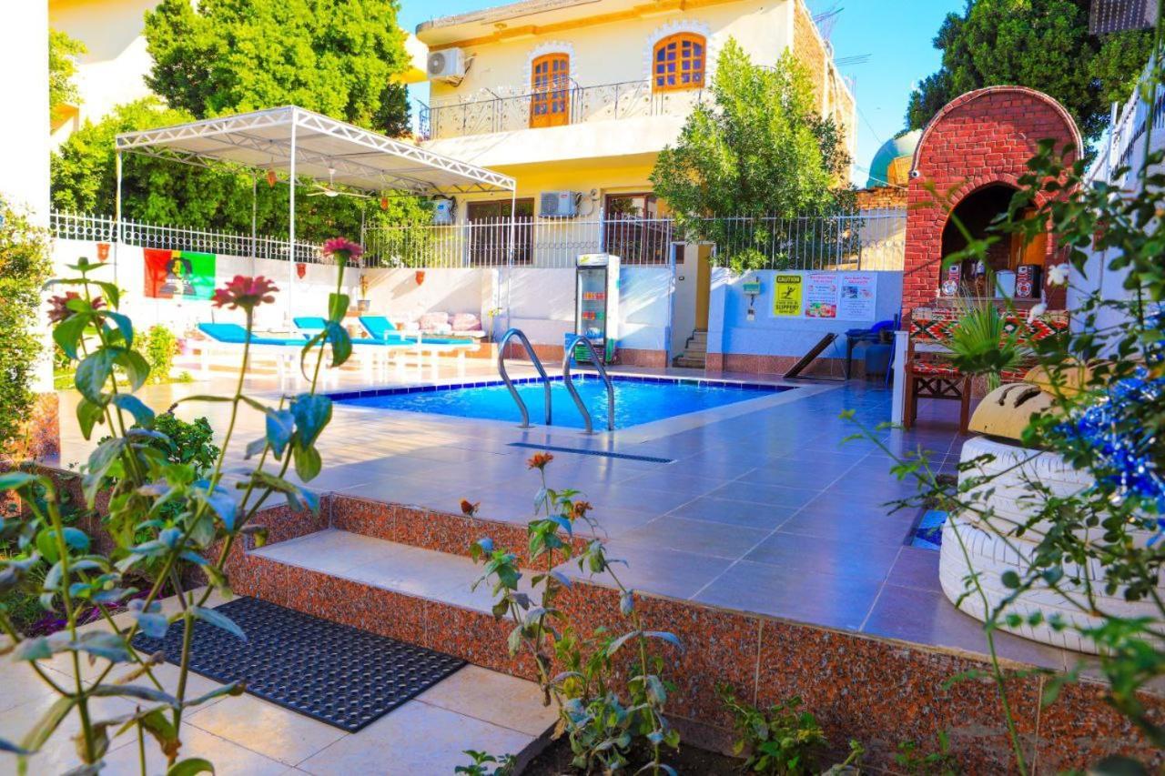 Luxor Oasis Guest House Buitenkant foto